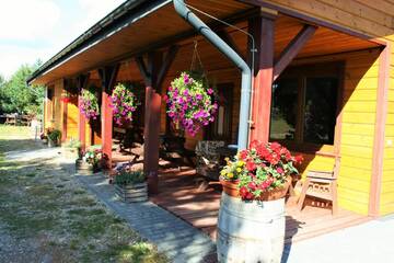 Фото Фермерские дома Farmstay Marianówka u Tesi г. Giby 5